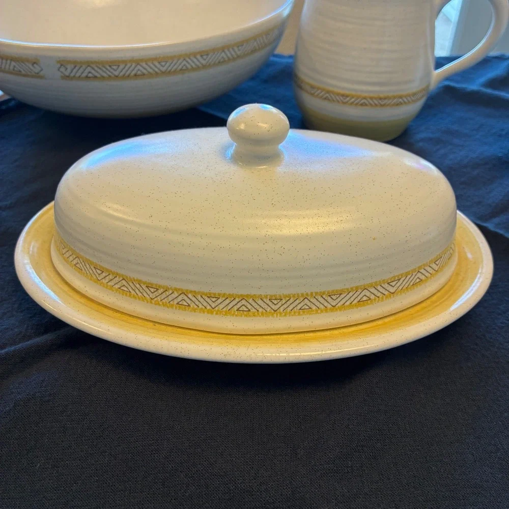 Vintage Franciscan Hacienda Ware Serve Set Gold Yellow Bowl Pitcher Butter 5‎ pc